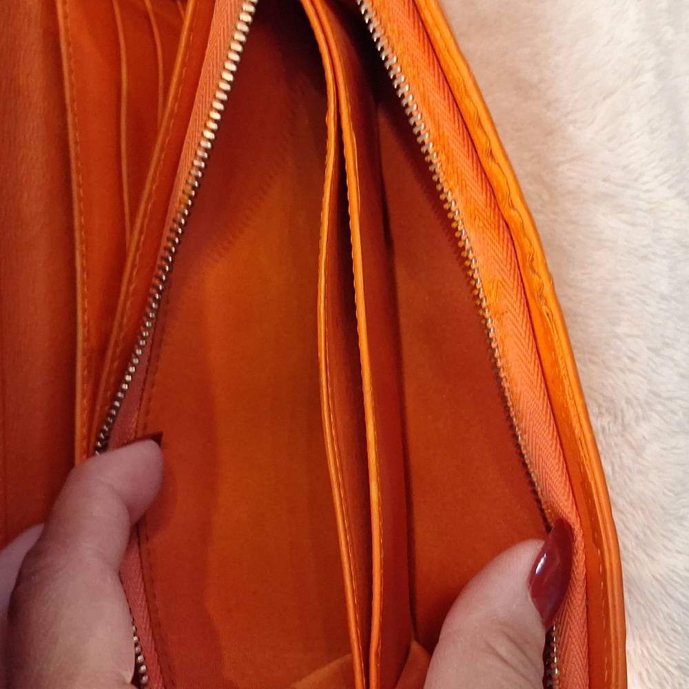 DIOR Vintage Wallet on Chain - Picture 11 of 16